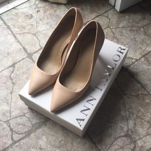 Kylie leather pump heels